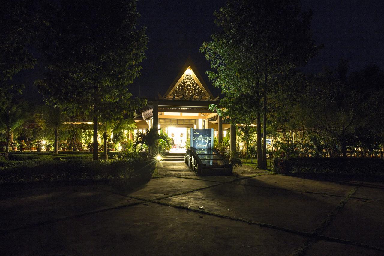 Samrith Hotel Kâmpóng Thum Esterno foto
