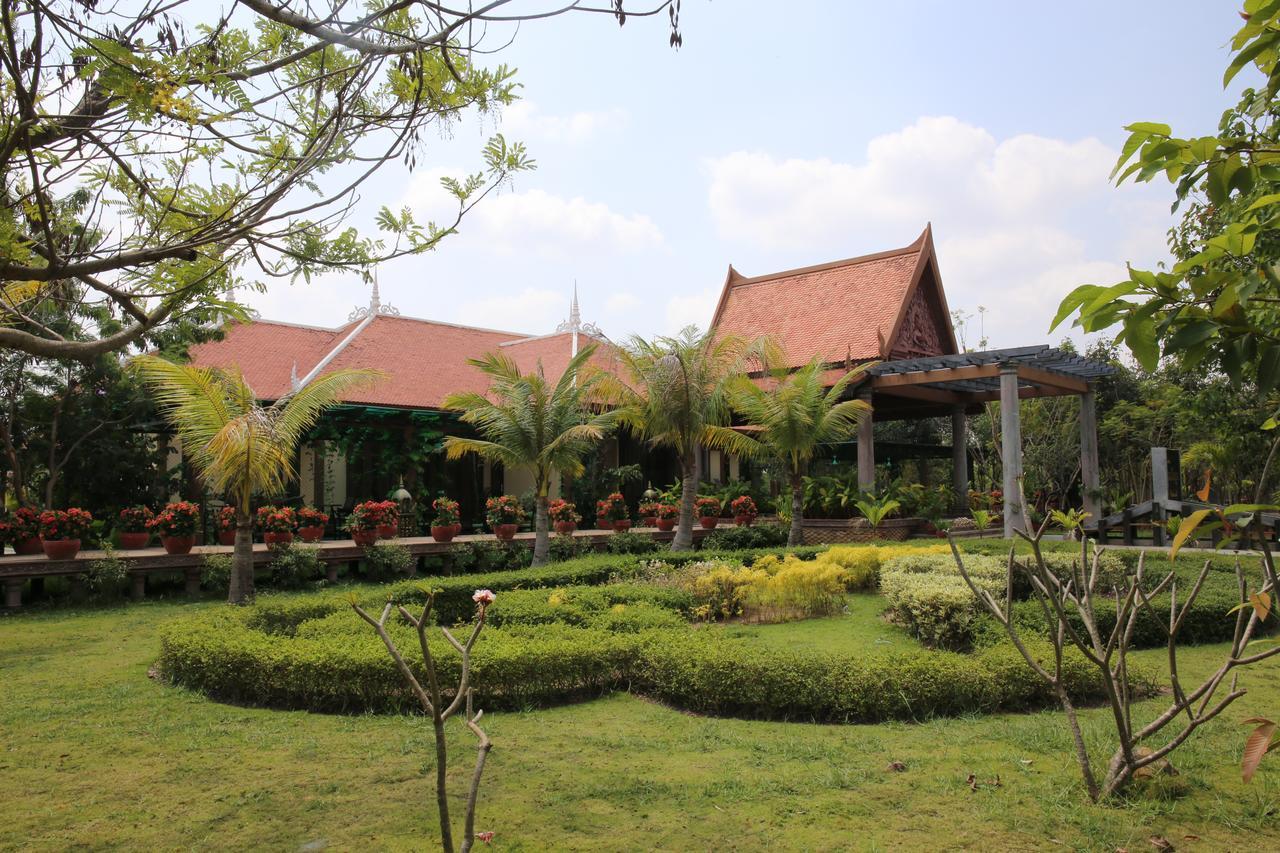 Samrith Hotel Kâmpóng Thum Esterno foto